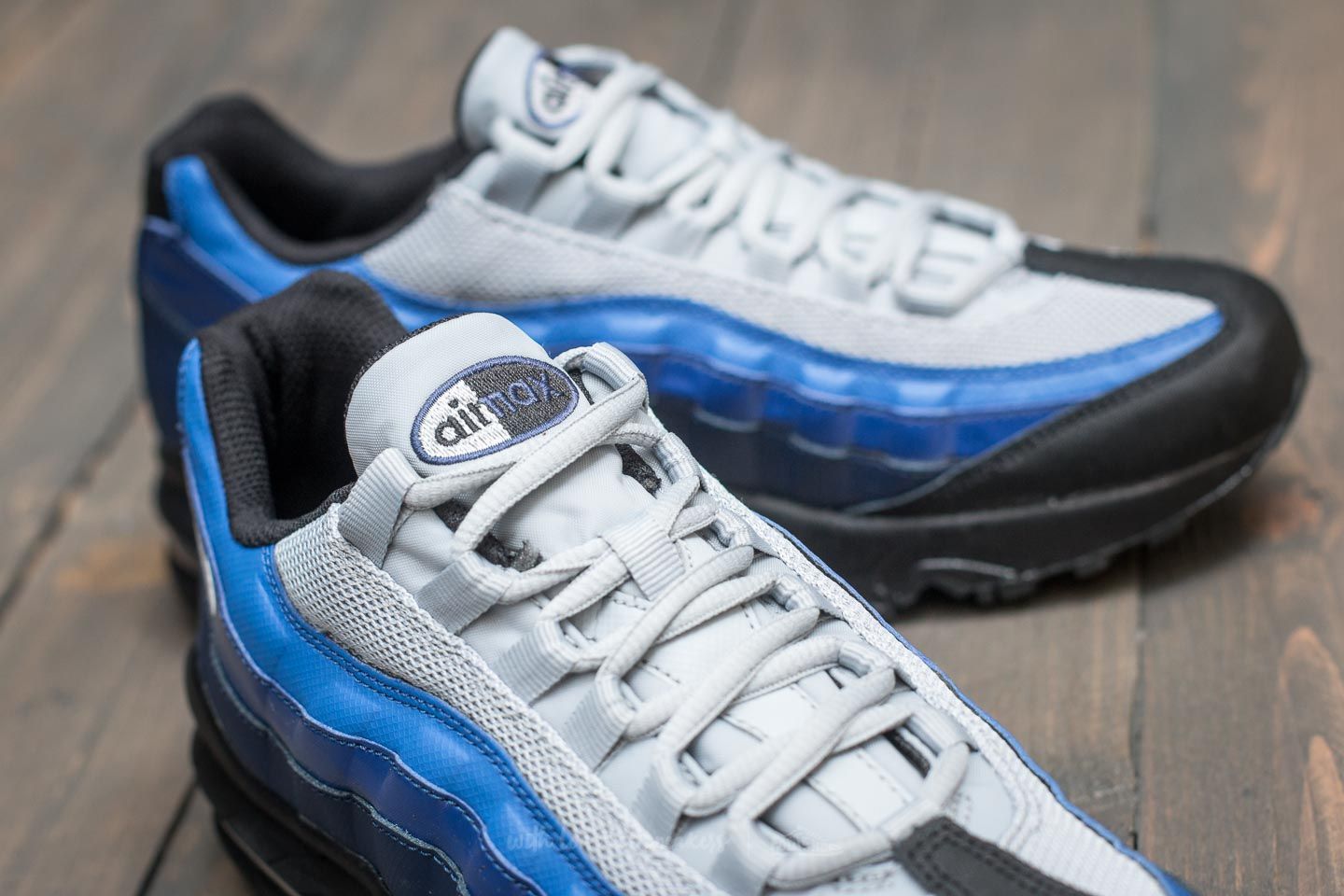 Women s shoes Nike Air Max 95 GS Black White Wolf Grey Footshop