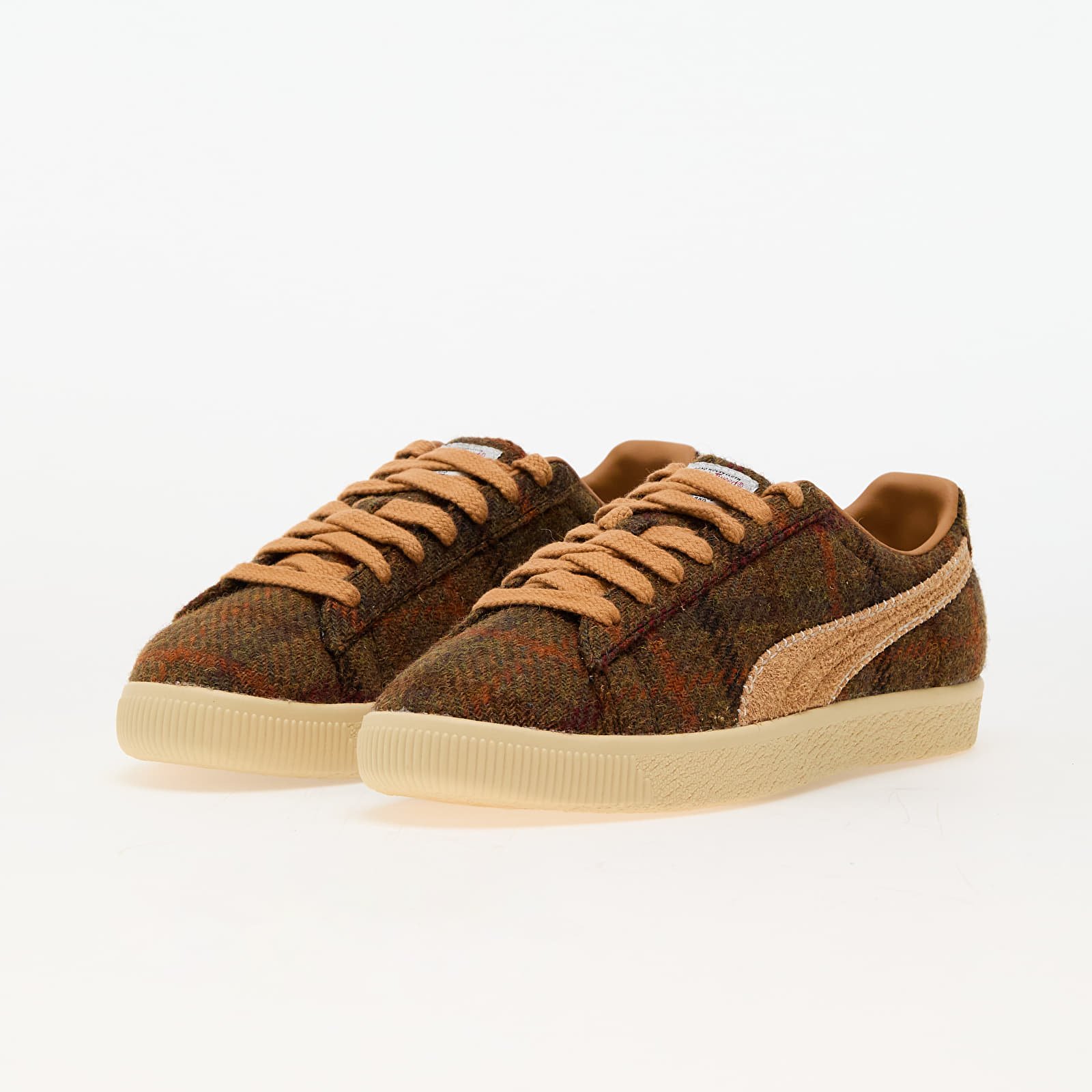 Meeste kingad Puma Clyde Harris Tweed Beige