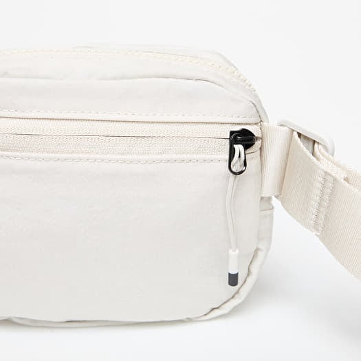 Gürteltaschen Nike Aura Waistpack Light Bone/ Light Bone/ Black