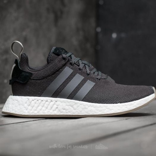 Nmd r2 utility black store