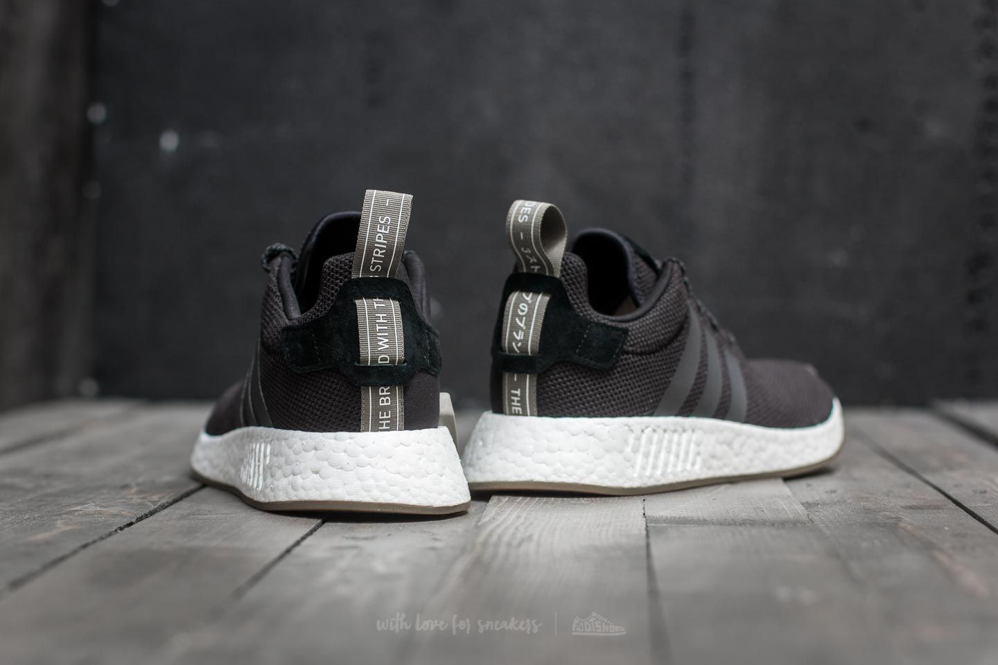 Adidas nmd r2 primeknit japan black shop