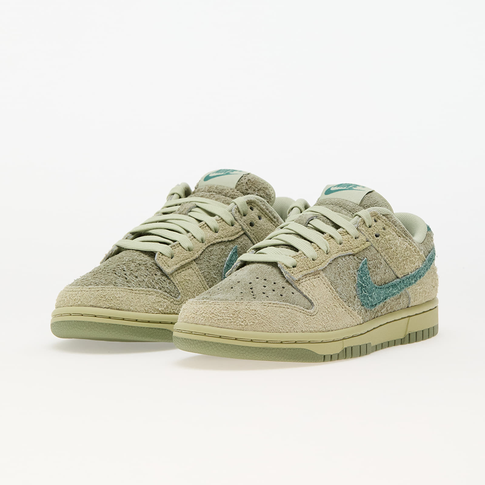 Дамски кецове и обувки Nike W Dunk Low Olive Aura/ Bicoastal-Oil Green