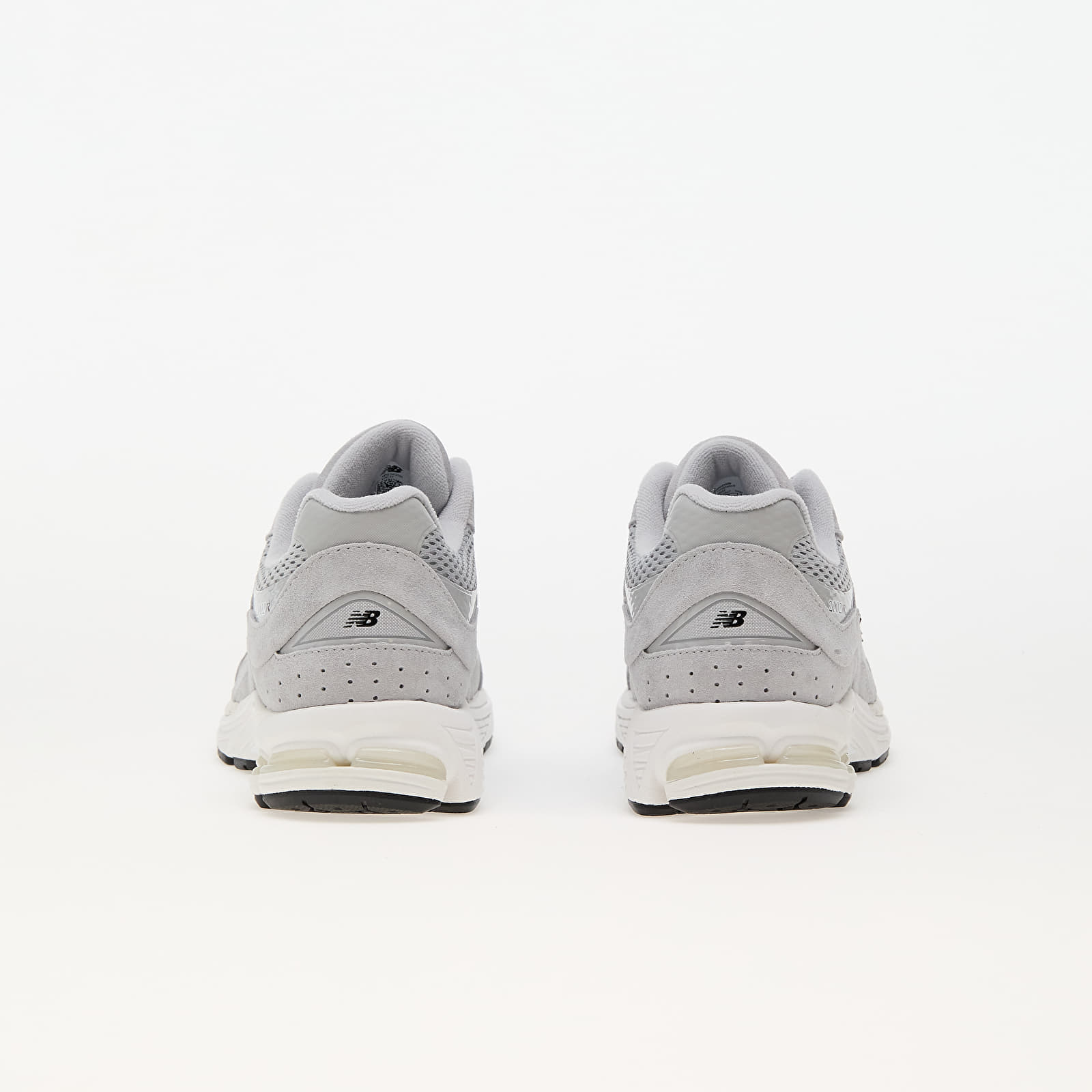 Men's shoes New Balance 2002R Grey