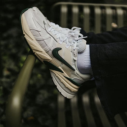 Nike lederschuhe damen new arrivals