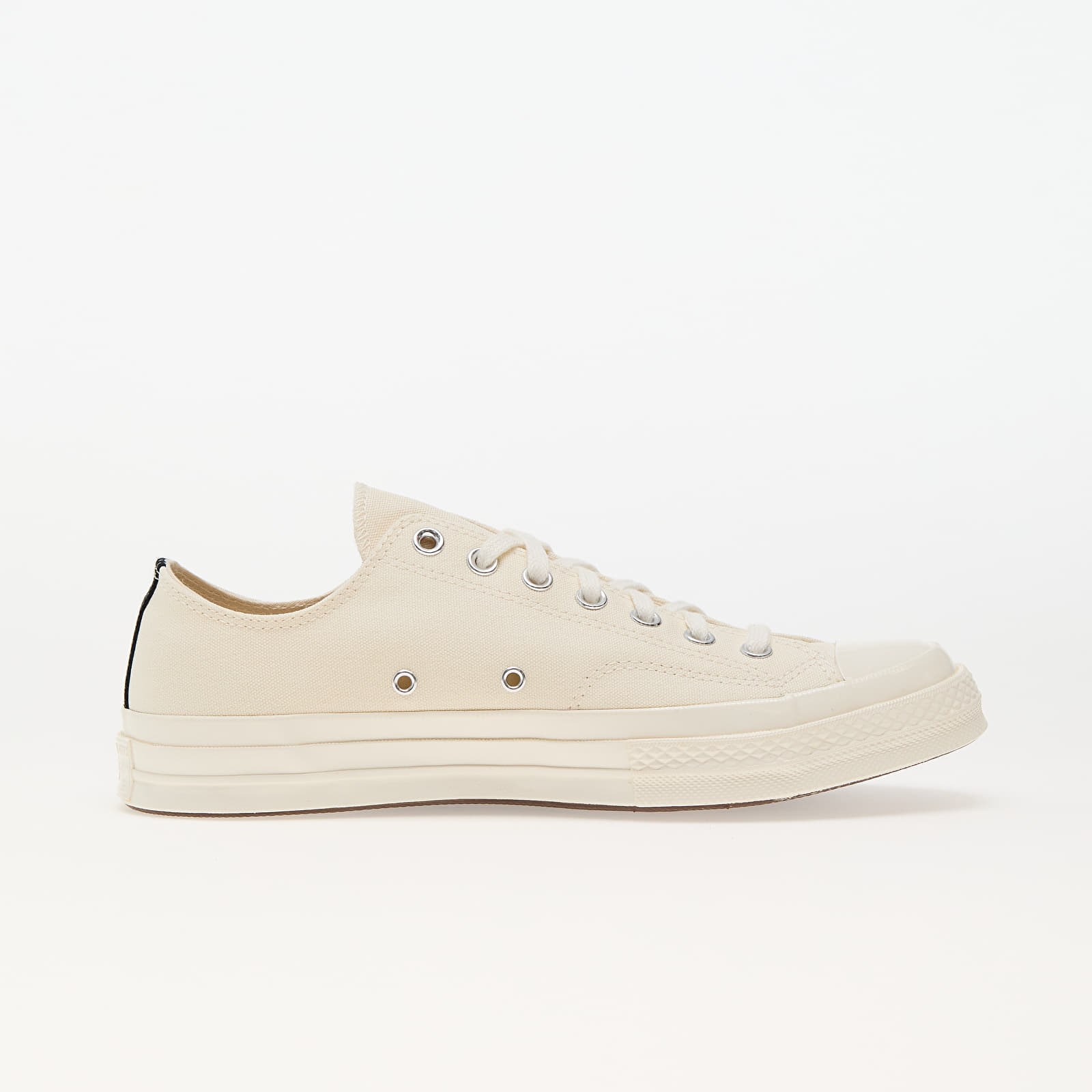Shoes Converse x Comme des Garçons PLAY Chuck 70 OX Milk/ Black/ Red