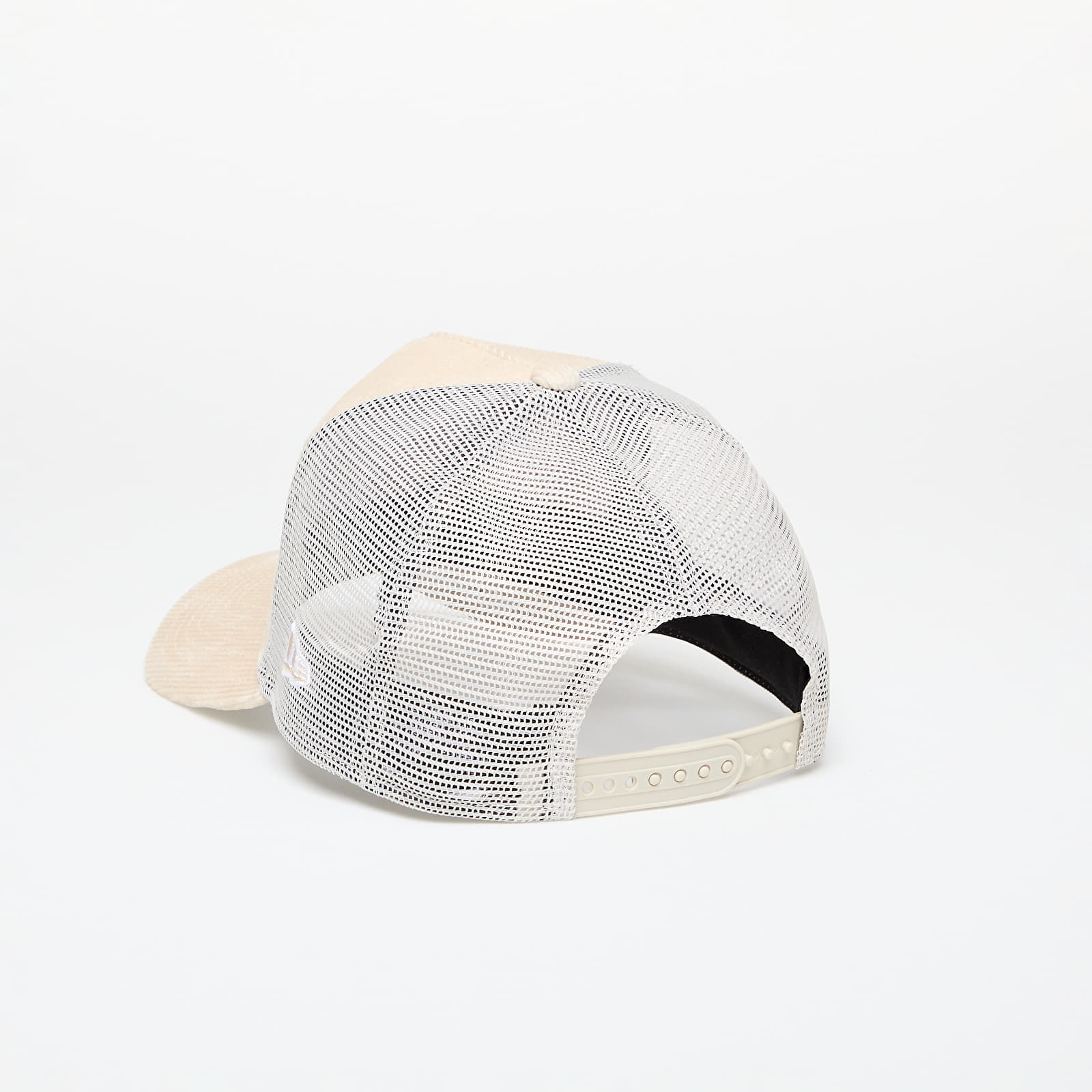 Caps New Era Cord Graphic Trucker Cap Stone
