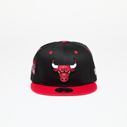 New Era Chicago Bulls Team Colour Black 9FIFTY Snapback Cap Black/ Front Door Red