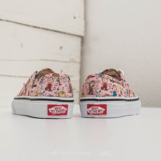 Vans x Peanuts Authentic