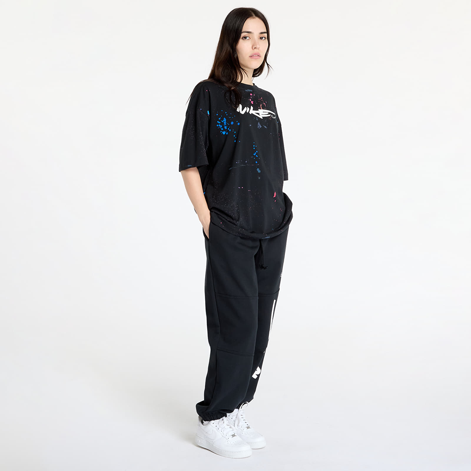 T-shirts de senhora Nike Sportswear Breaking Women's Oversized Short-Sleeve T-Shirt Black