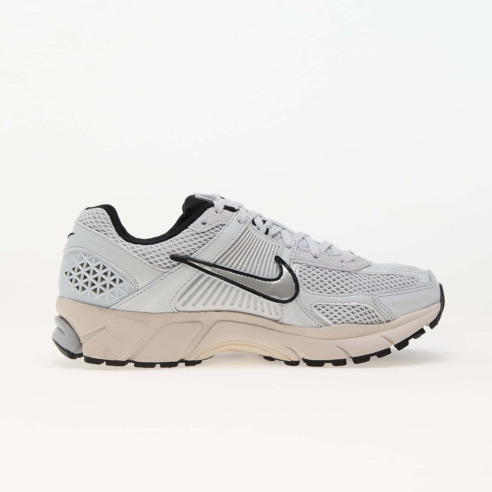 Women's shoes Nike W Zoom Vomero 5 Pure Platinum/ Chrome-Lt Orewood Brn