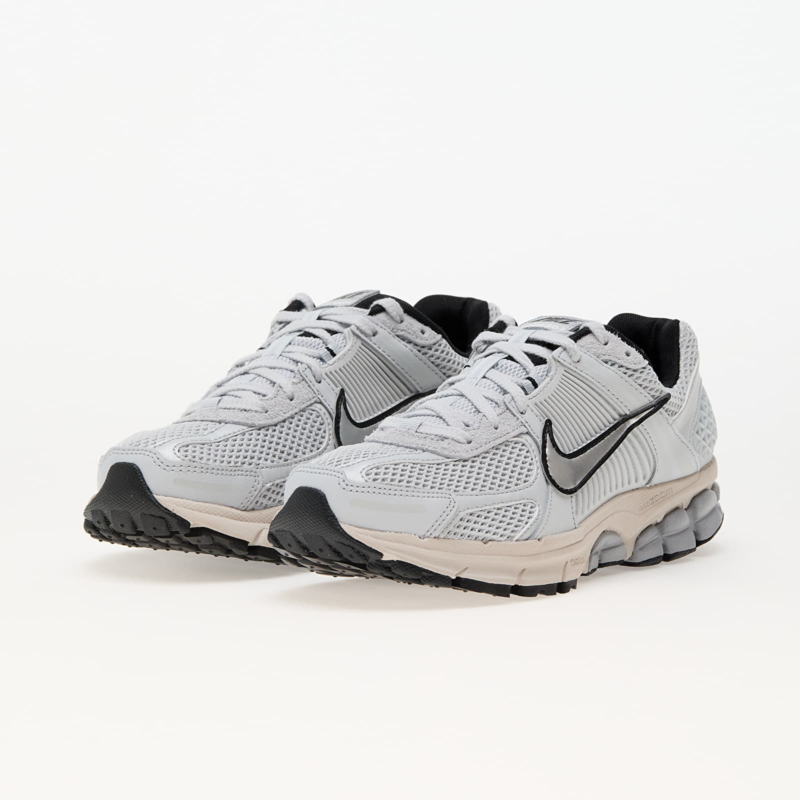 Women's shoes Nike W Zoom Vomero 5 Pure Platinum/ Chrome-Lt Orewood Brn