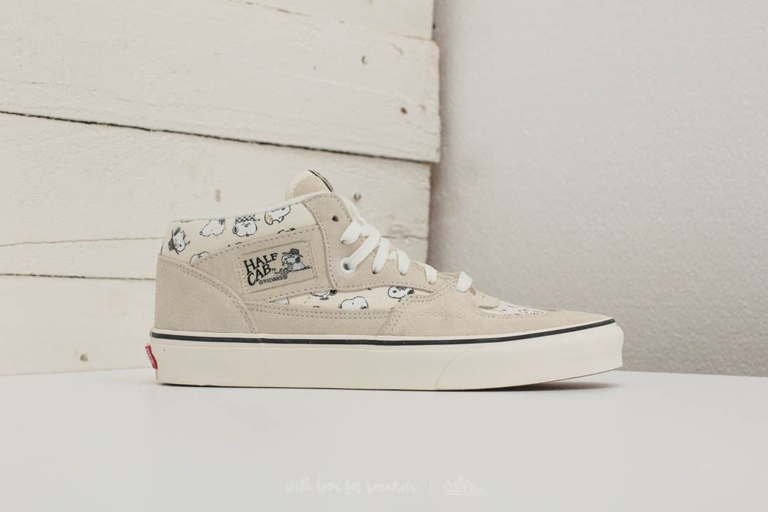 Snoopy vans half cab clearance
