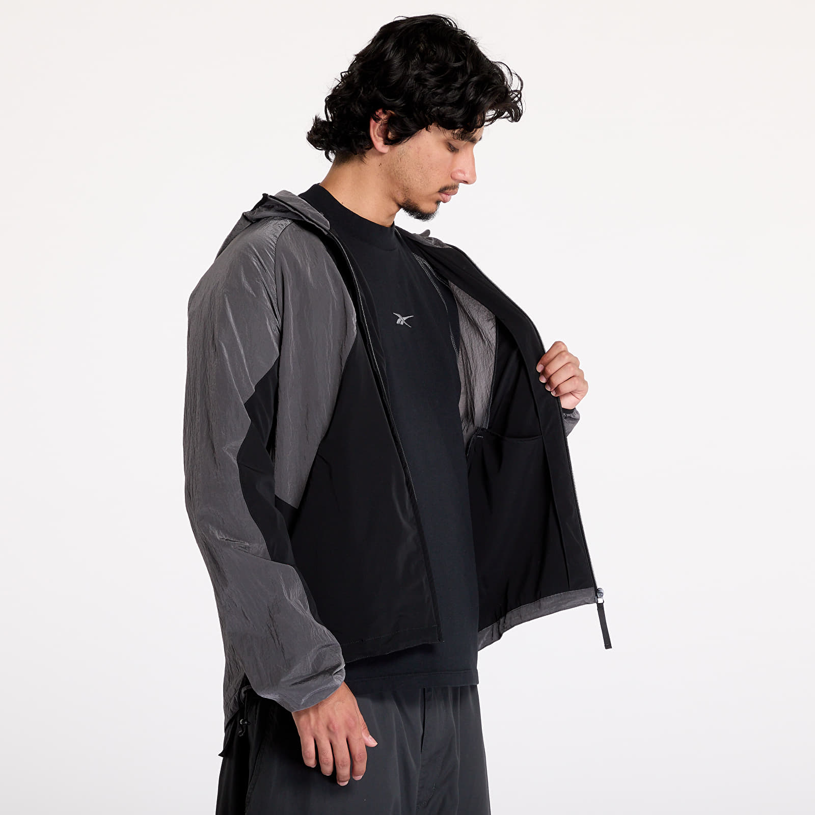 Jakne Reebok Running Hooded Jacket Black/ Misty Grey