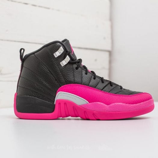 Deadly pink jordan 12 on sale