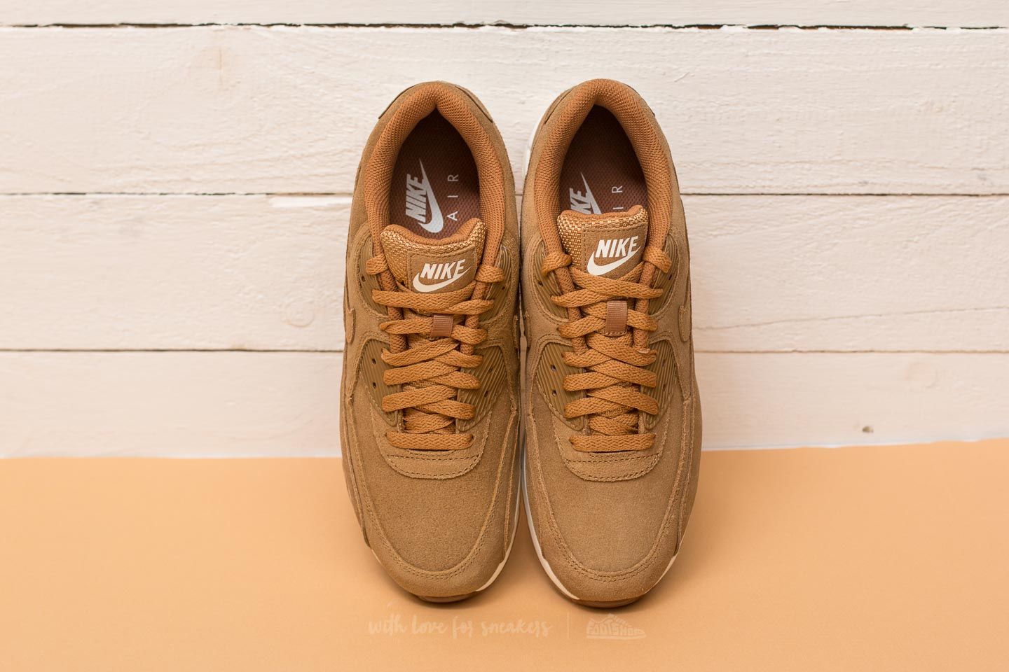 Men s shoes Nike Air Max 90 Ultra 2.0 LTR Flax Flax Sail Gum Med Brown Footshop