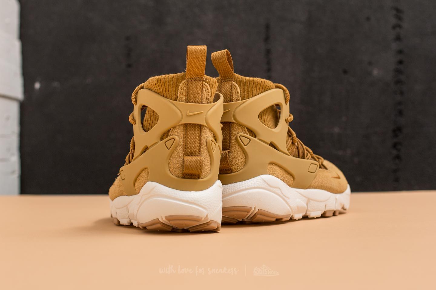 Footscape mid online