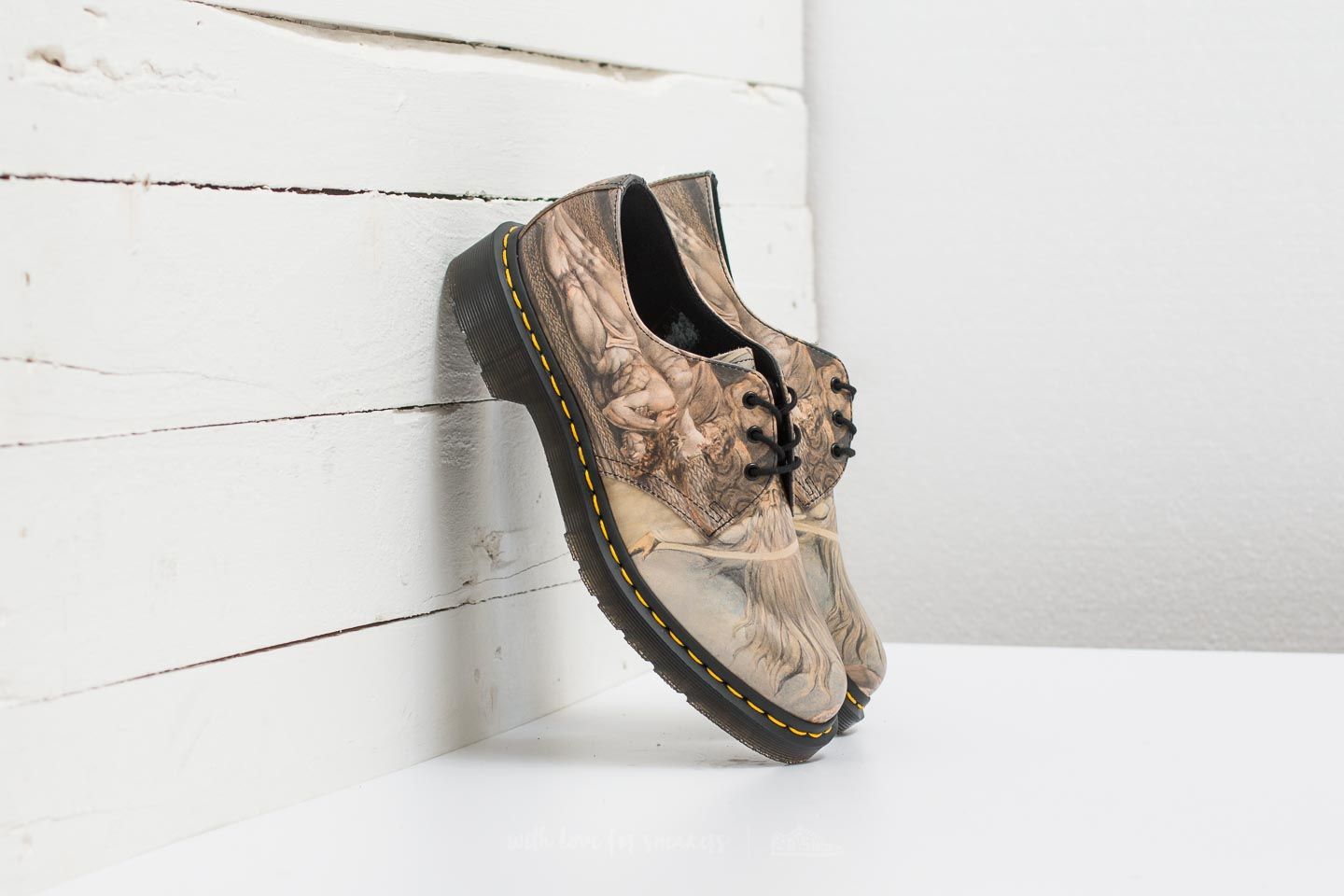 Dr martens sales william blake boots
