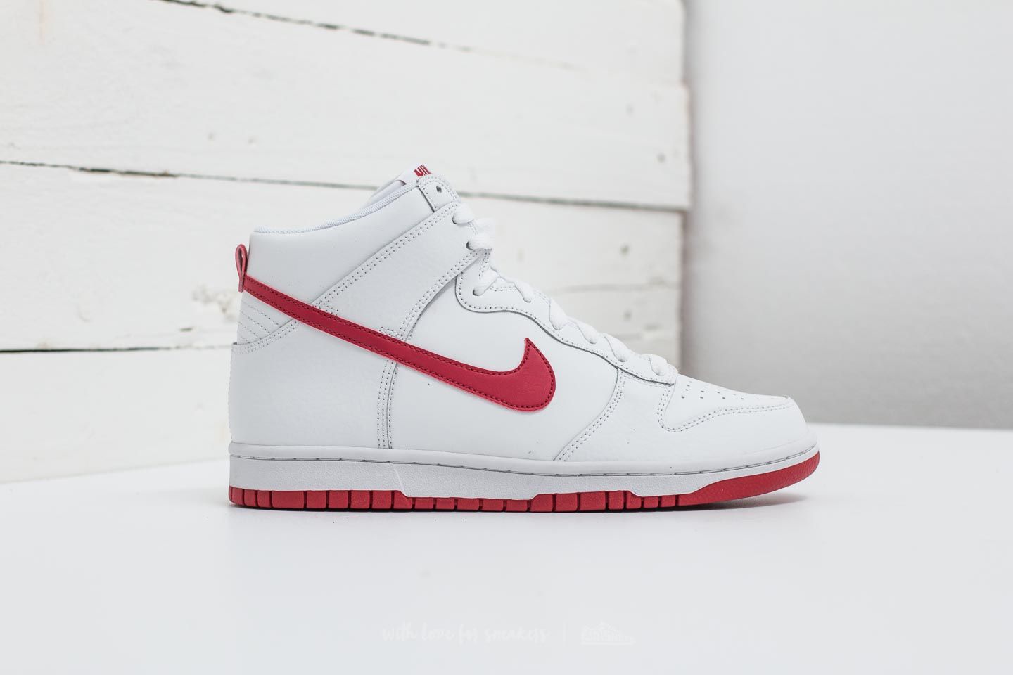 Men s shoes Nike Dunk Hi White Gym Red Footshop