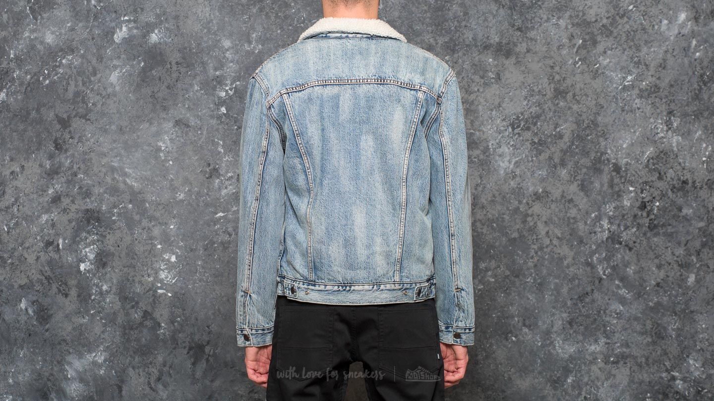 Jackets Levi s Type 3 Sherpa Trucker Jacket Fine Line Sherpa Footshop