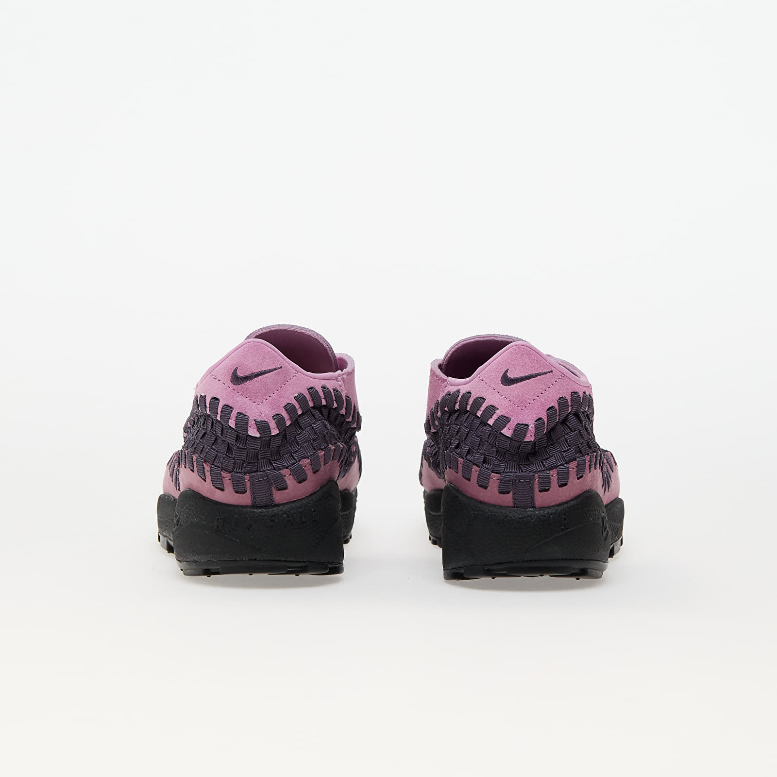 Dámske topánky a tenisky Nike W Air Footscape Woven Beyond Pink/ Dark Raisin-Plum Dust-Black