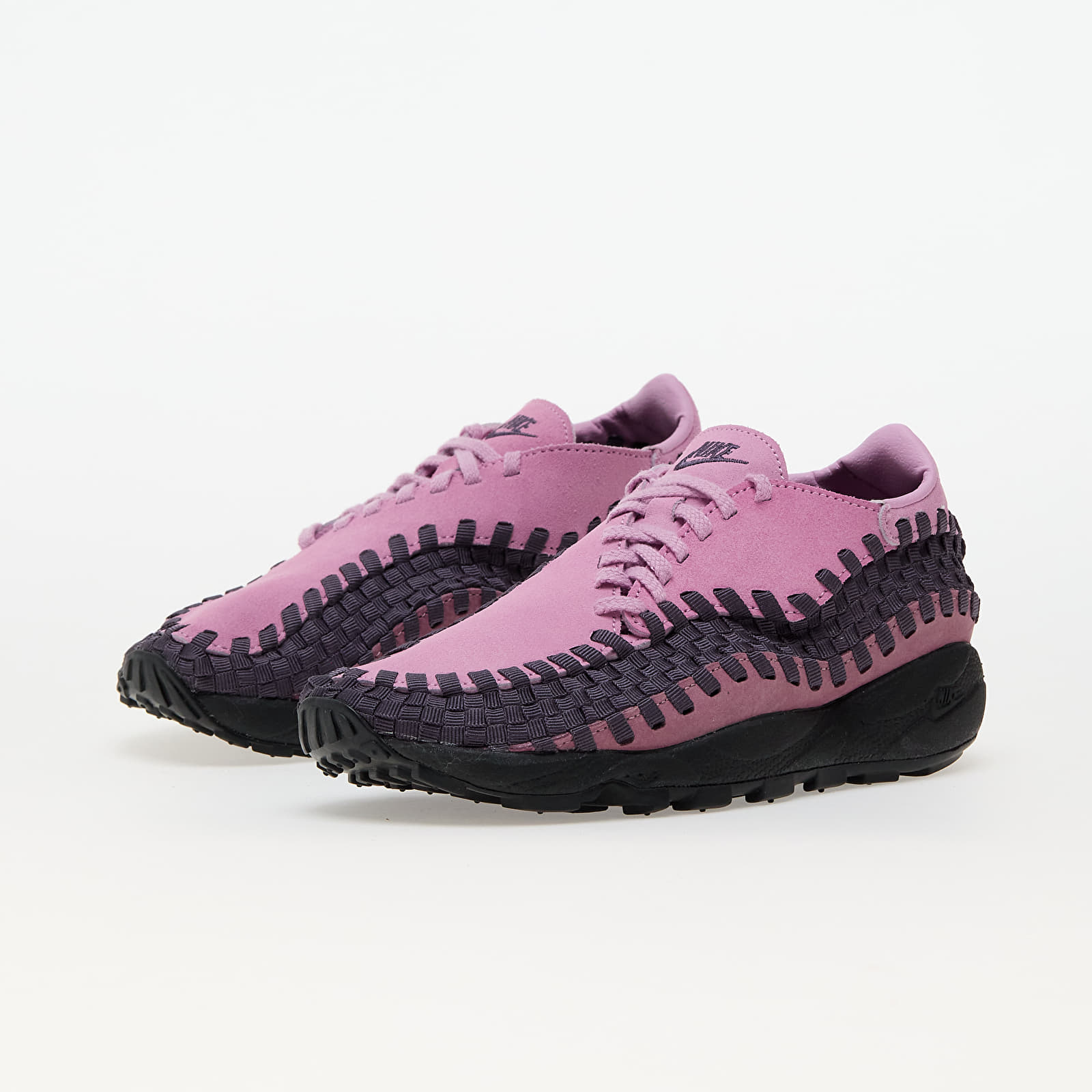 Dámske topánky a tenisky Nike W Air Footscape Woven Beyond Pink/ Dark Raisin-Plum Dust-Black