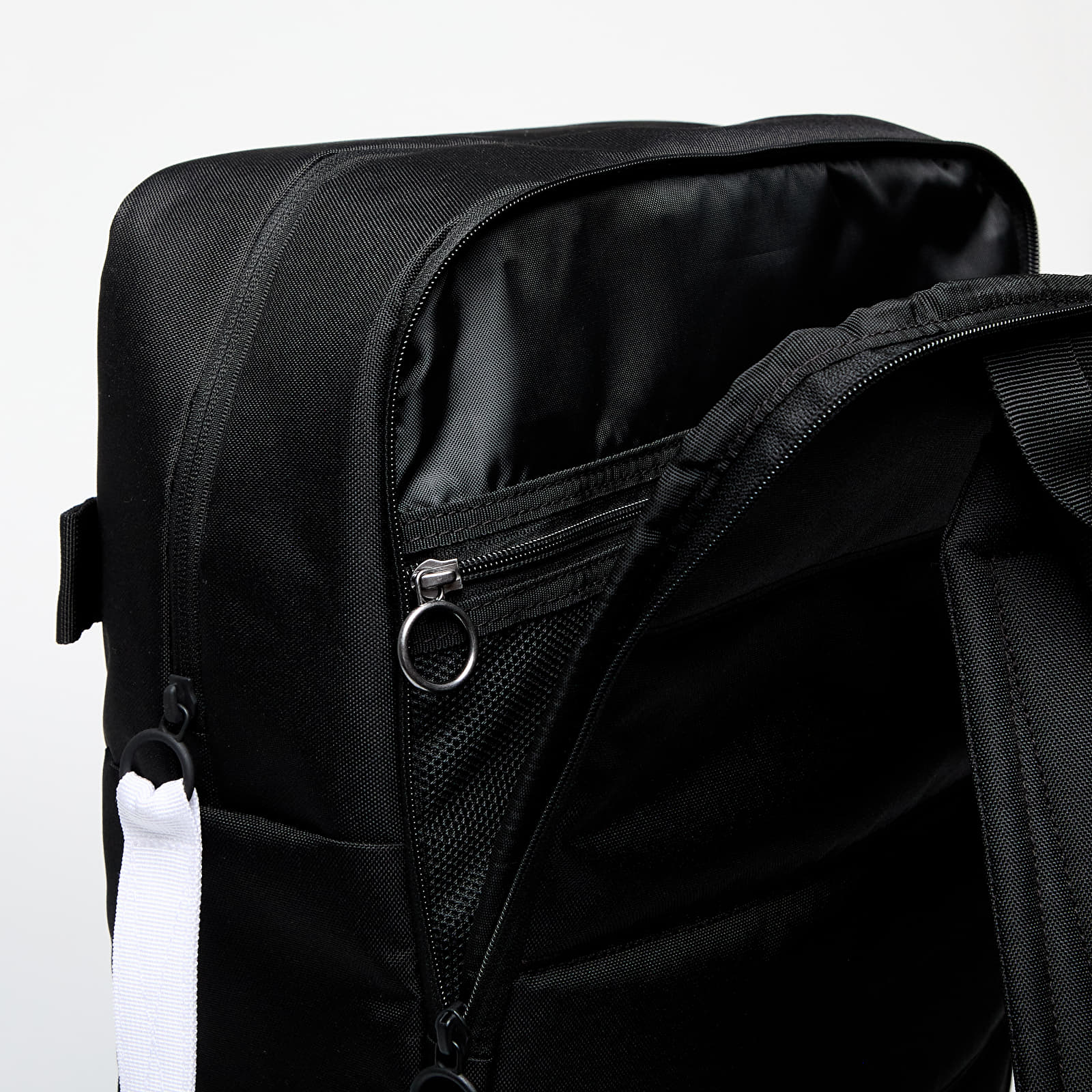 Vyriškos kuprinės Under Armour Project Rock Box DF BP Black/ White