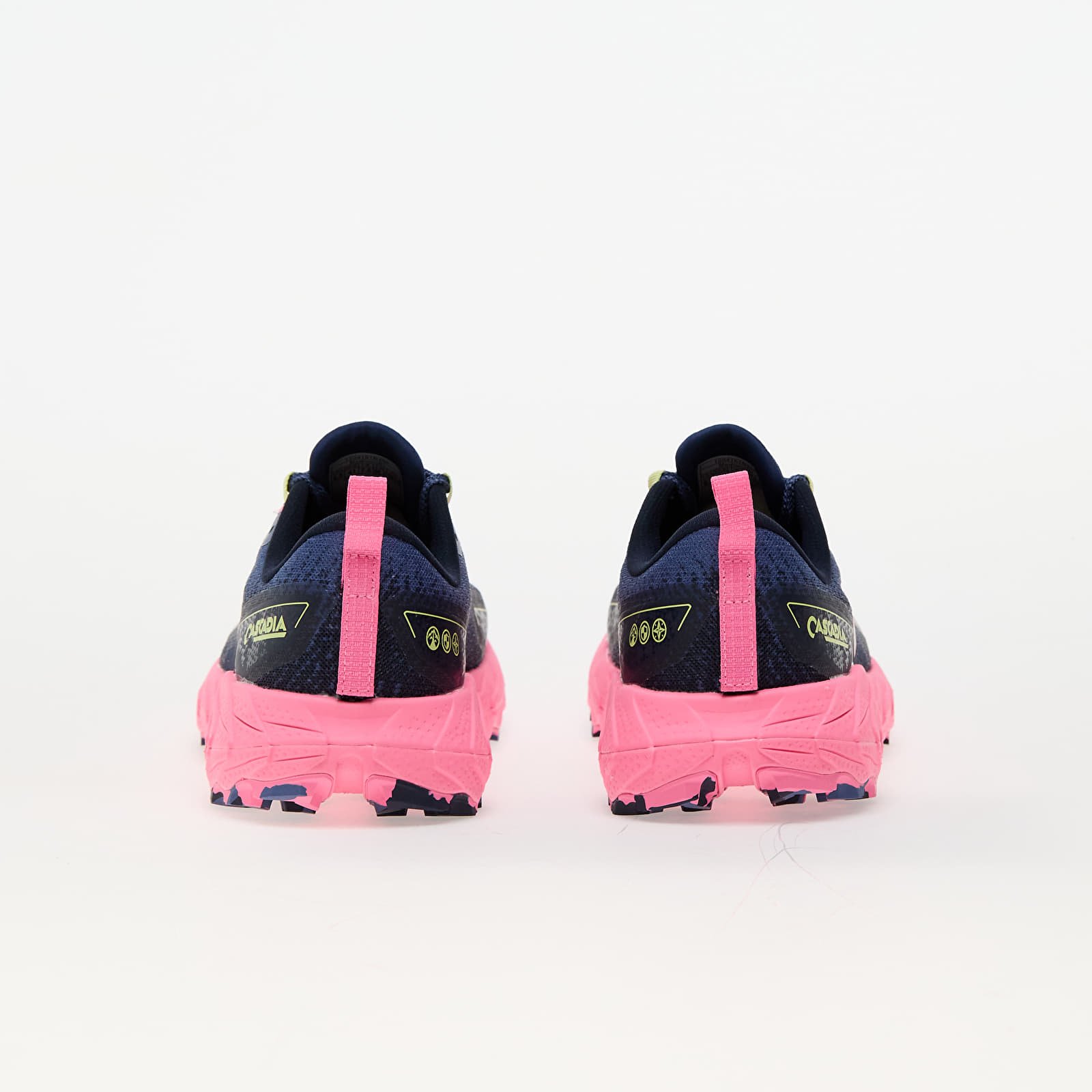 Moteriška avalynė Brooks Cascadia 18 W Pink