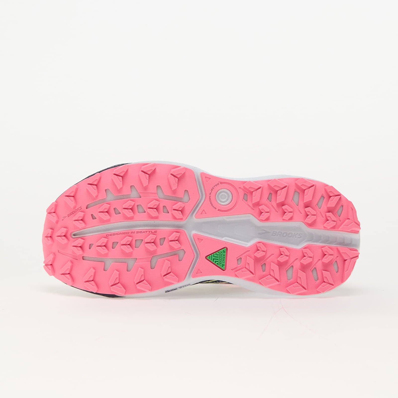 Women s shoes Brooks Caldera 7 W Pink Footshop