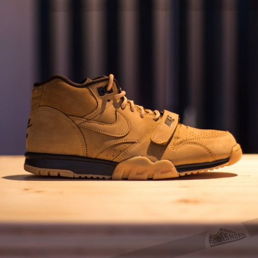 nike air trainer 1 mid wheat