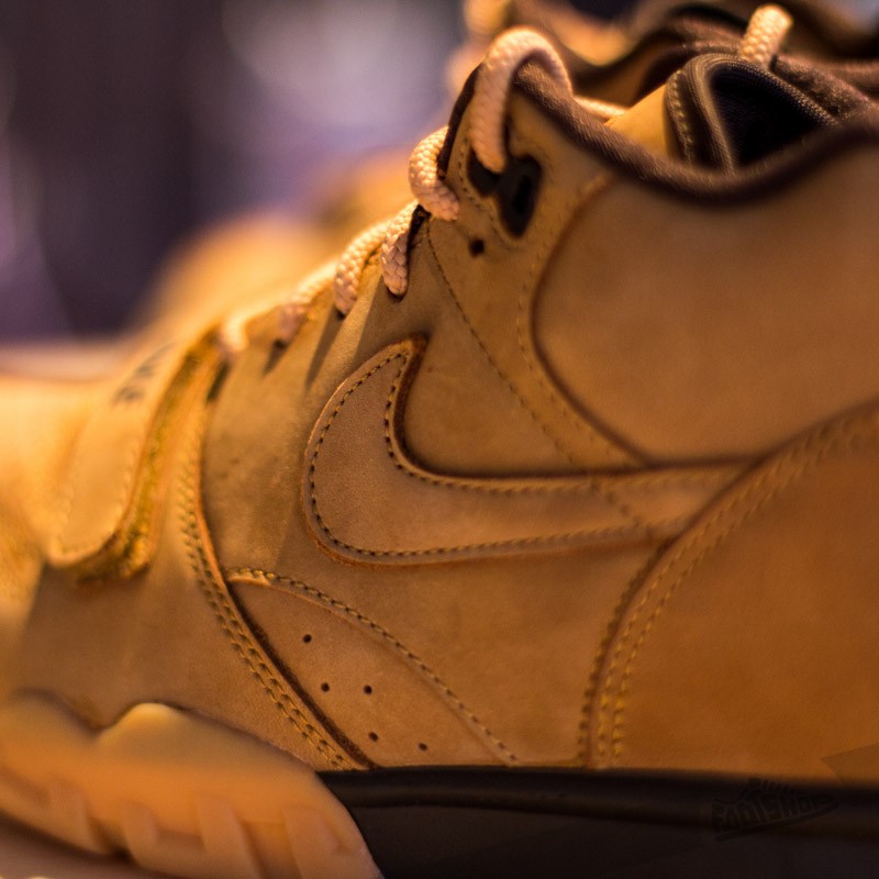 Women's shoes Nike Air Trainer 1 Mid PRM QS Flax/Flax-Barogue Brown