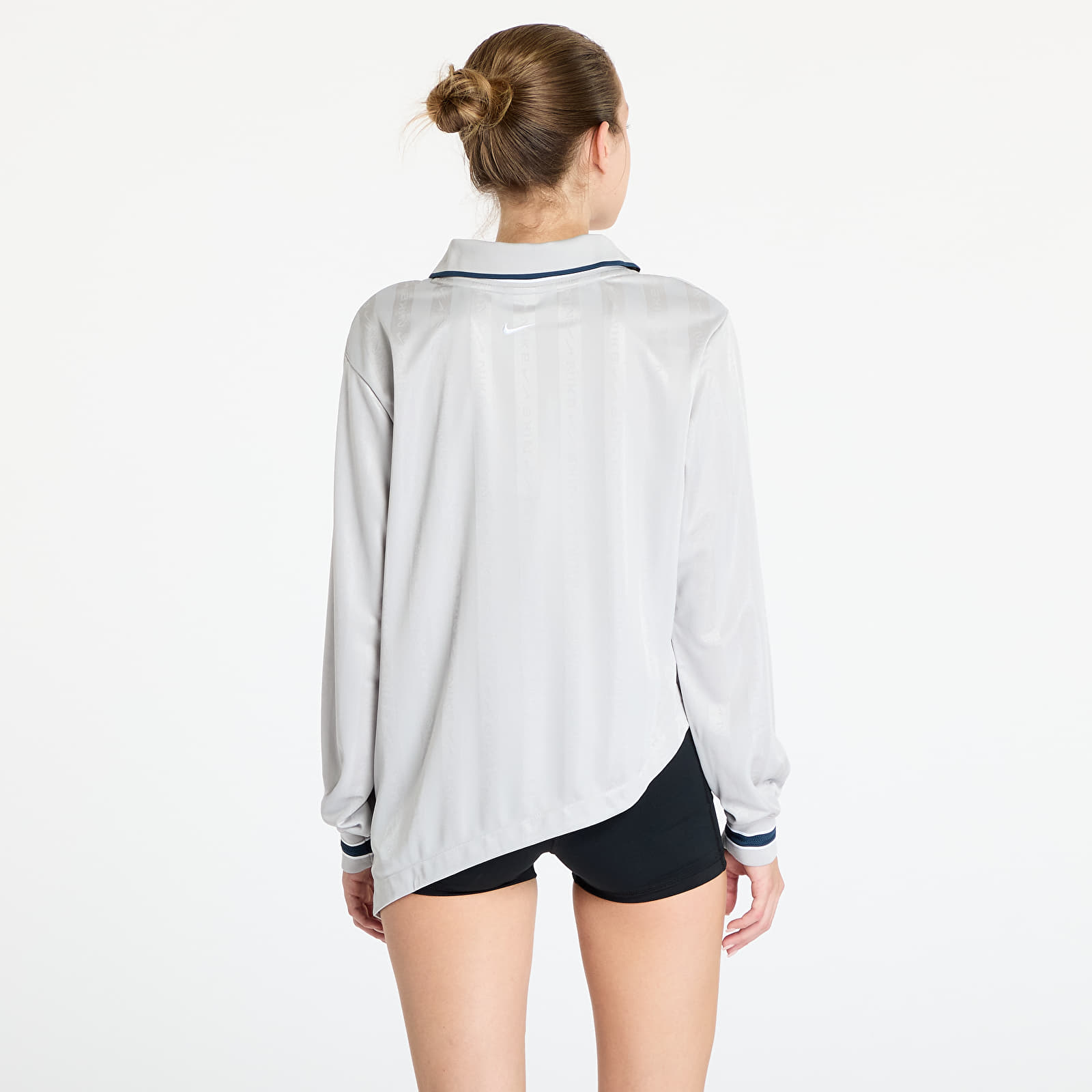 Női pólók  Nike Sportswear Collection Women's Dri-FIT Jacquard Long-Sleeve Jersey Top Lt Iron Ore/ Flax/ White