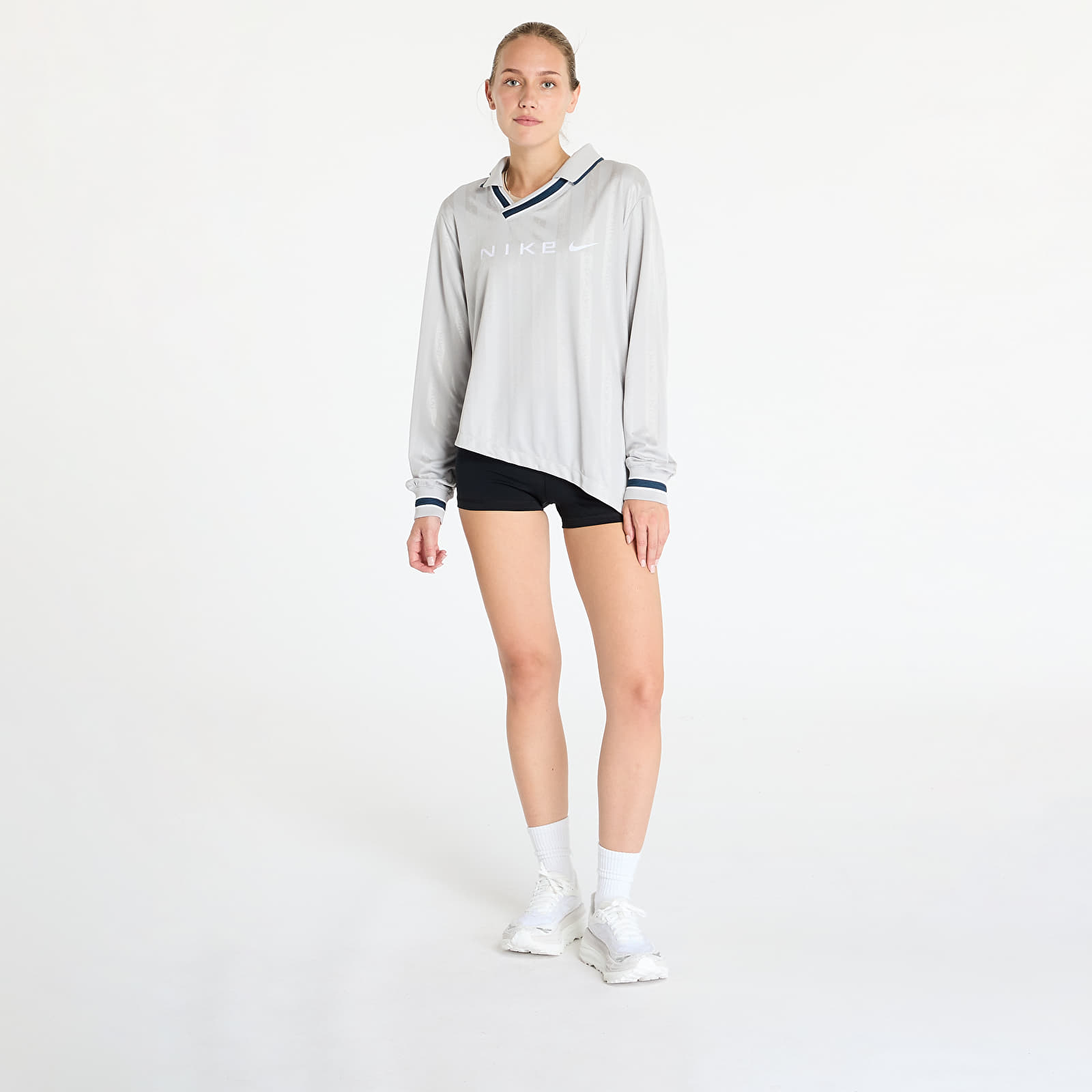 Női pólók  Nike Sportswear Collection Women's Dri-FIT Jacquard Long-Sleeve Jersey Top Lt Iron Ore/ Flax/ White