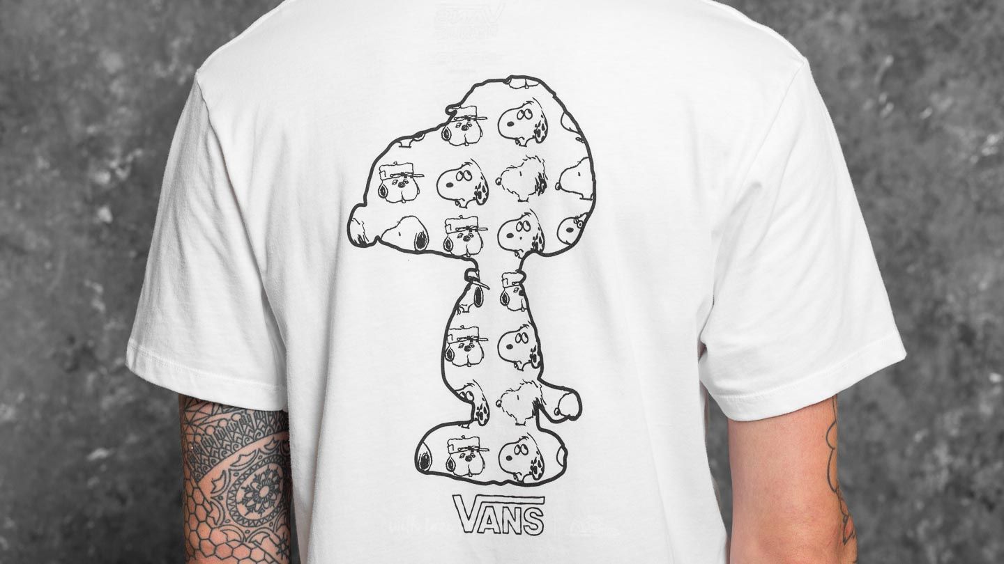 Vans snoopy deals t shirt