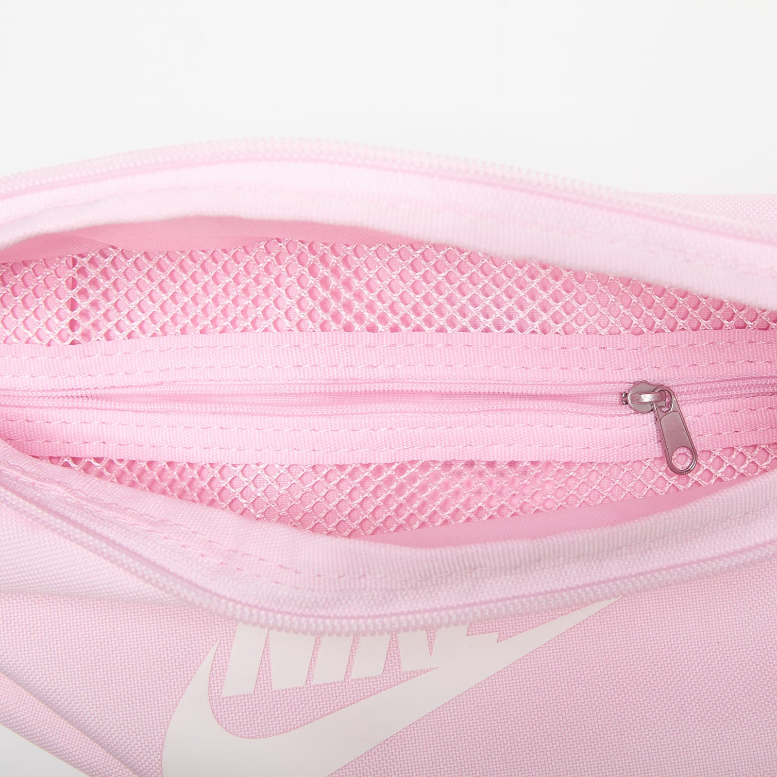 Хип чанти Nike Heritage Waistpack Pink Foam / Pink Foam / Summit White