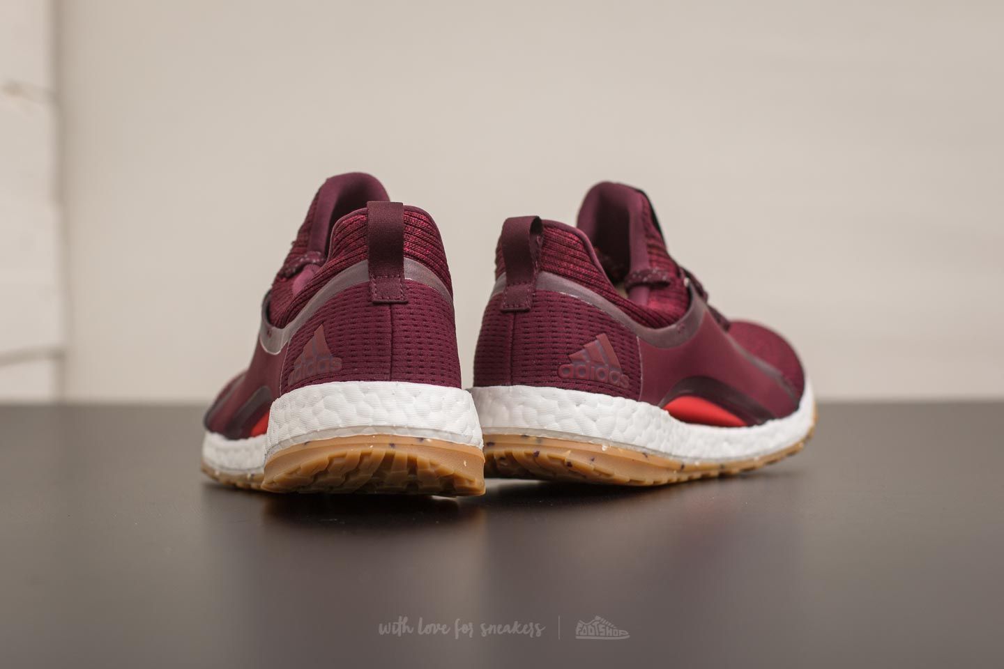 Adidas pure boost x red online