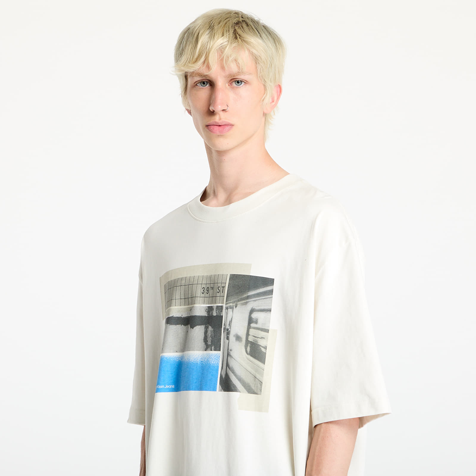 T-Shirts Calvin Klein Jeans City Poster Street Tee Ivory