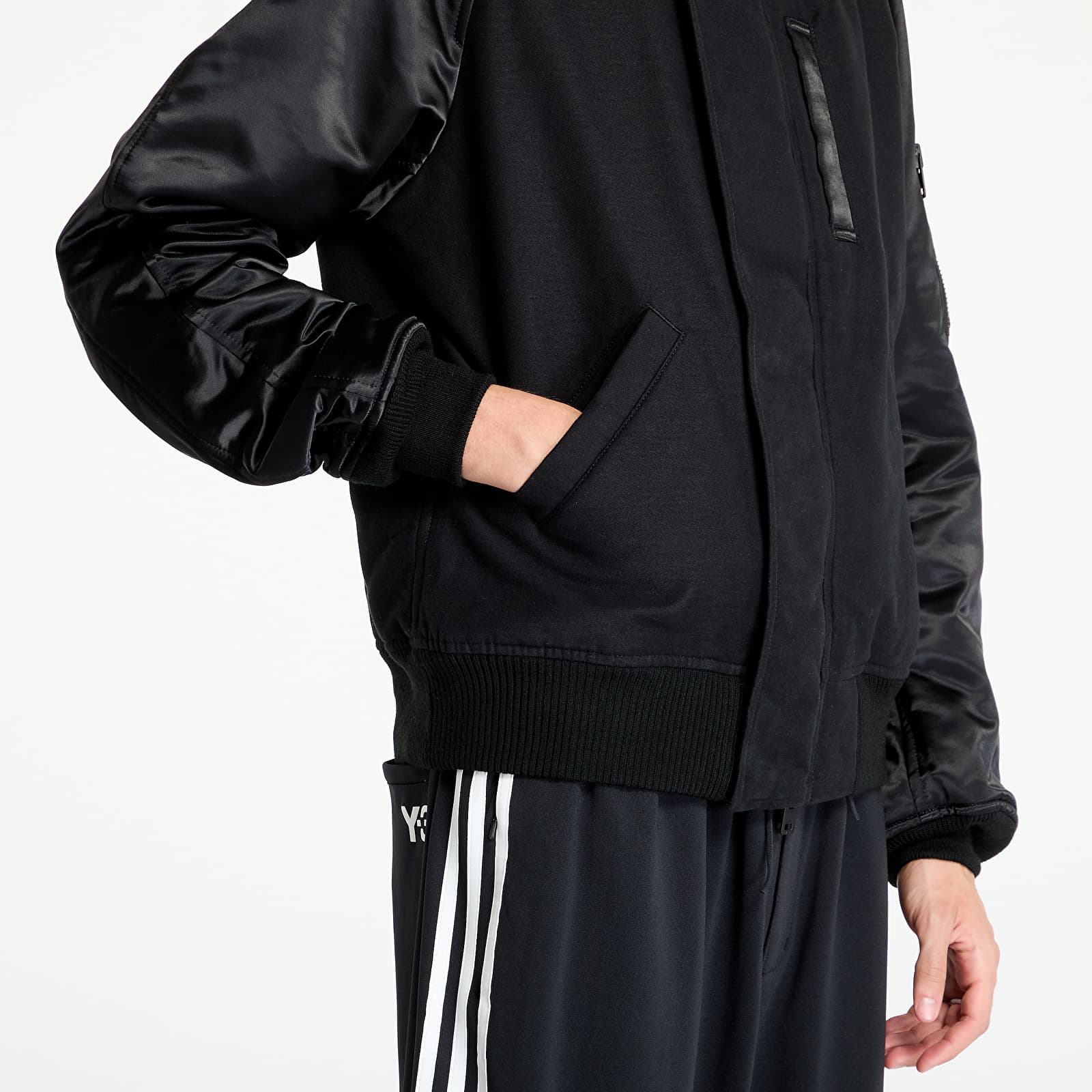 Kabátok Y-3 Flight Jacket UNISEX Black