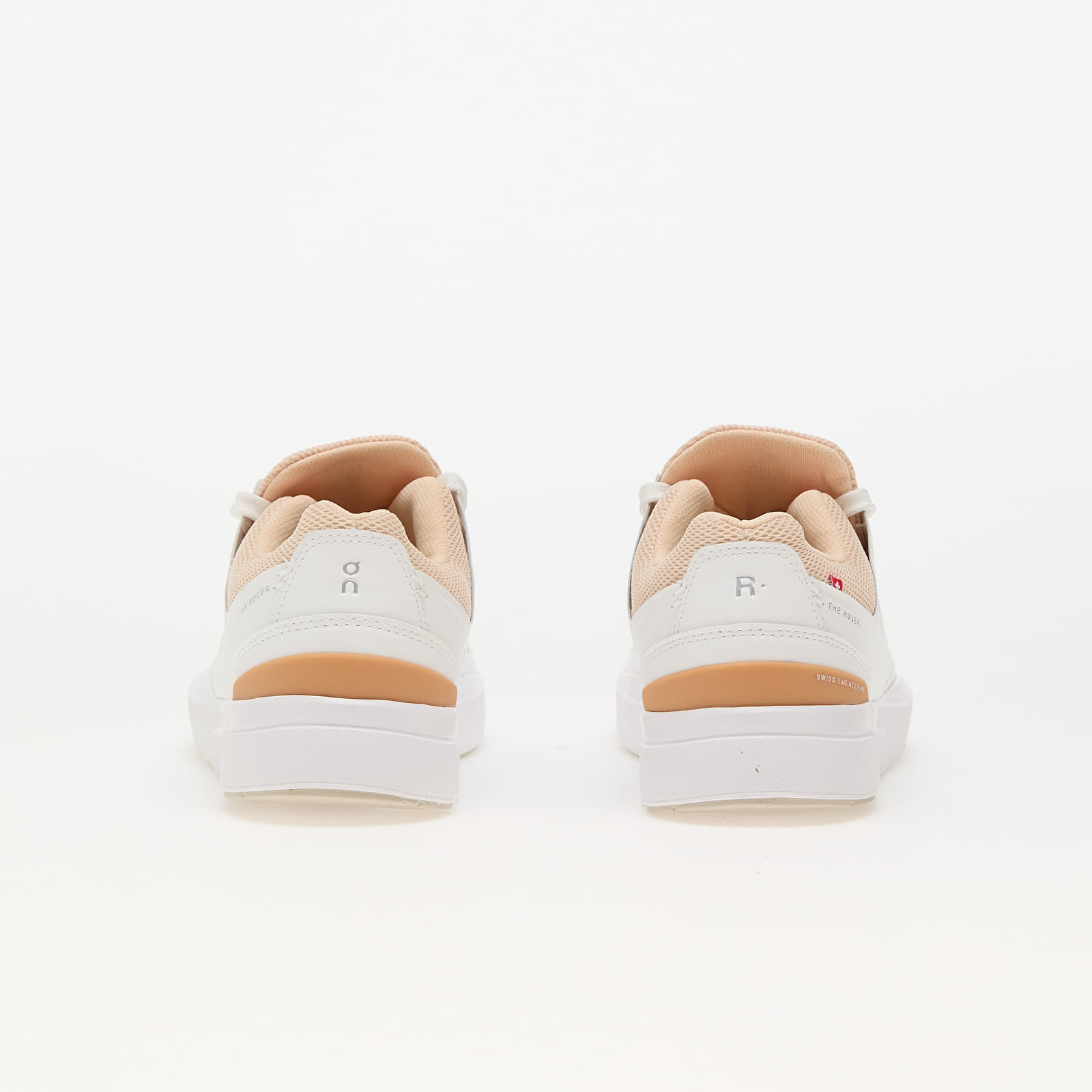 Női cipők On W The Roger Advantage White/ Savannah