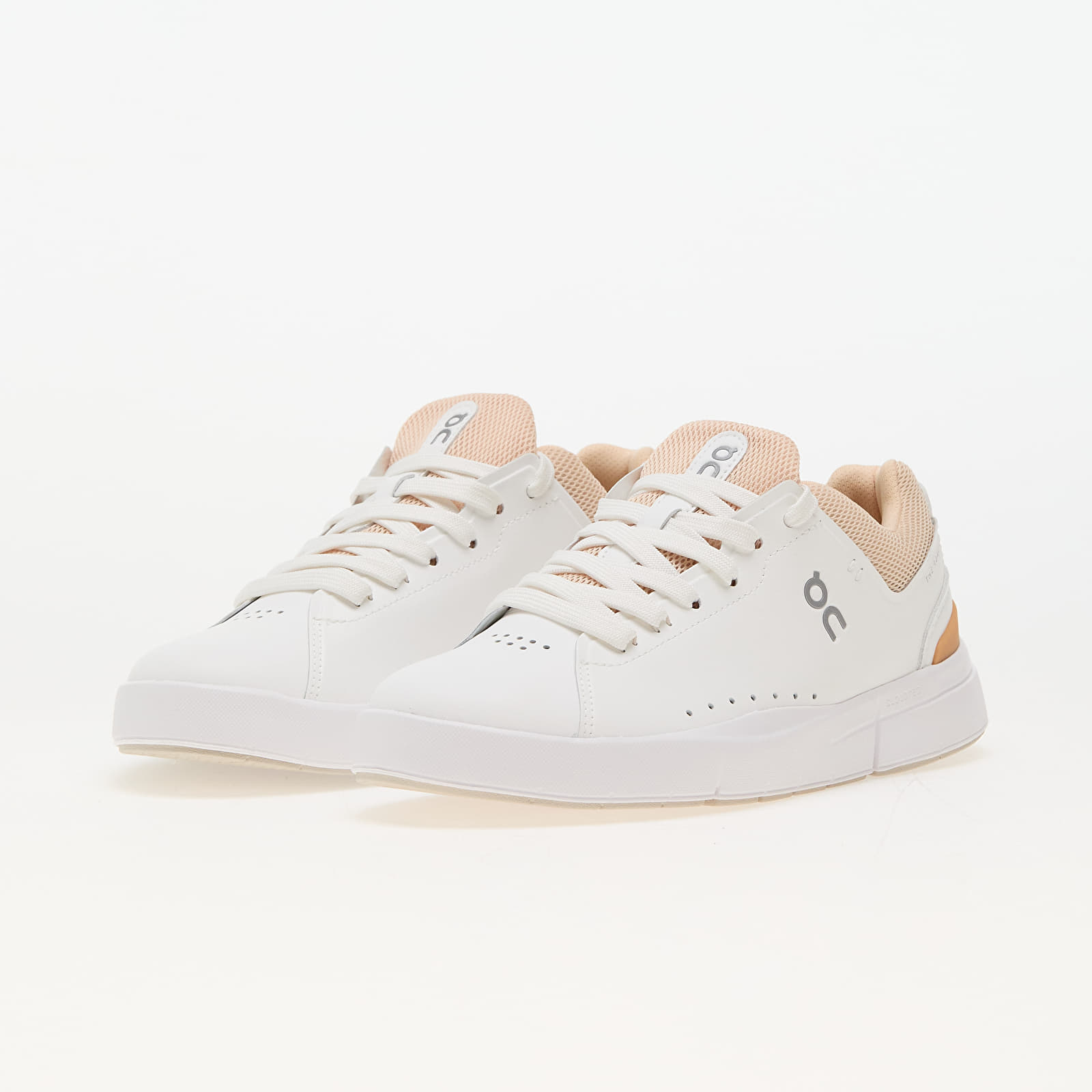 Női cipők On W The Roger Advantage White/ Savannah