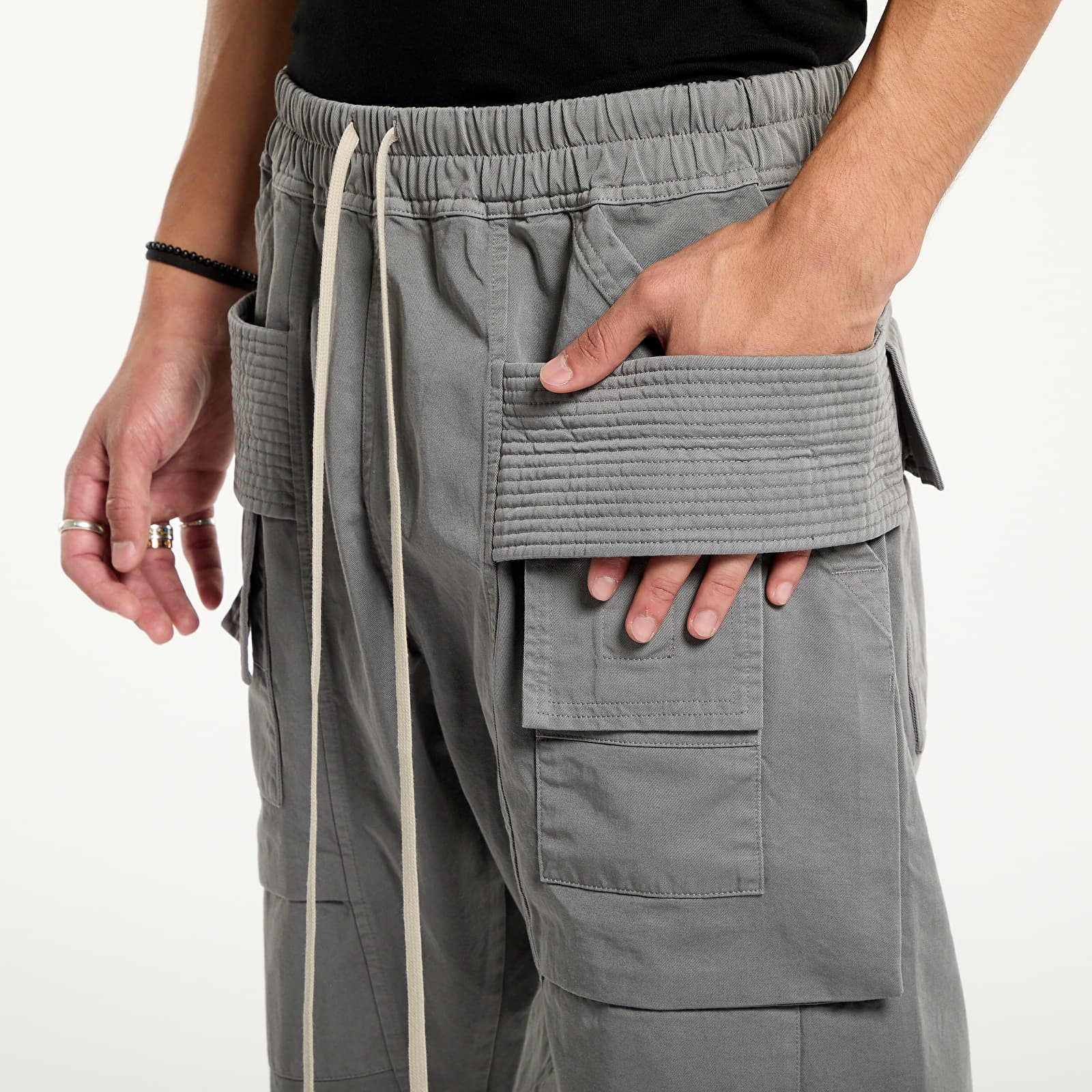Pants and jeans Rick Owens DRKSHDW Woven Creatch Cargo Cropped Drawstring Pants Stone