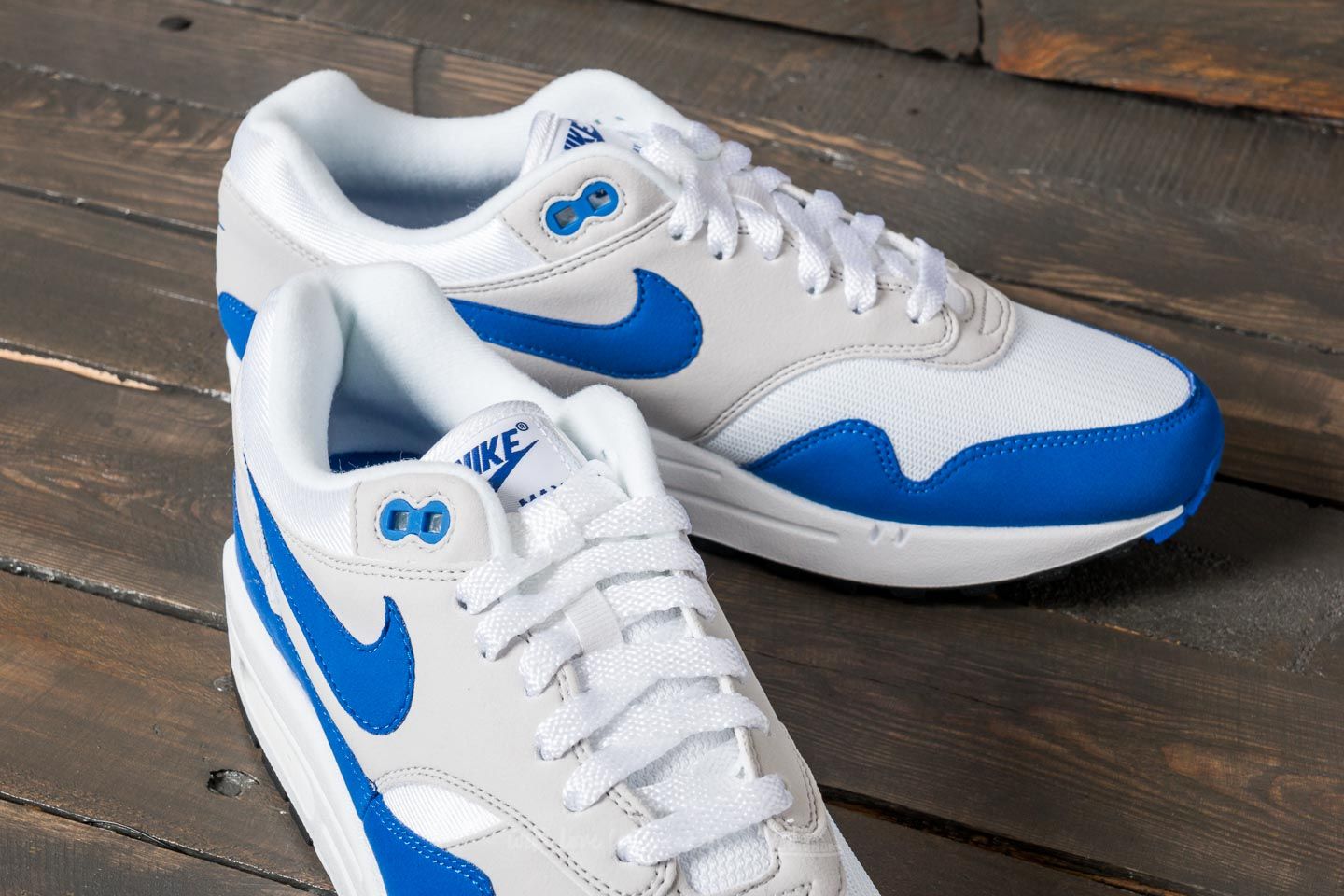 Air max anniversary 1 sale