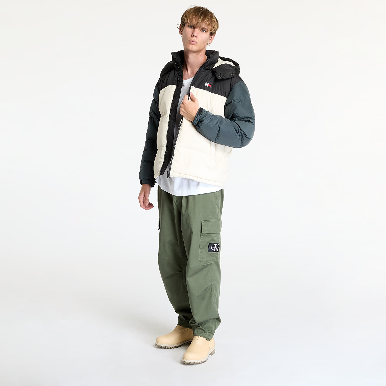 Jackets Tommy Jeans Alaska Colorblock Puffer Jacket Beige