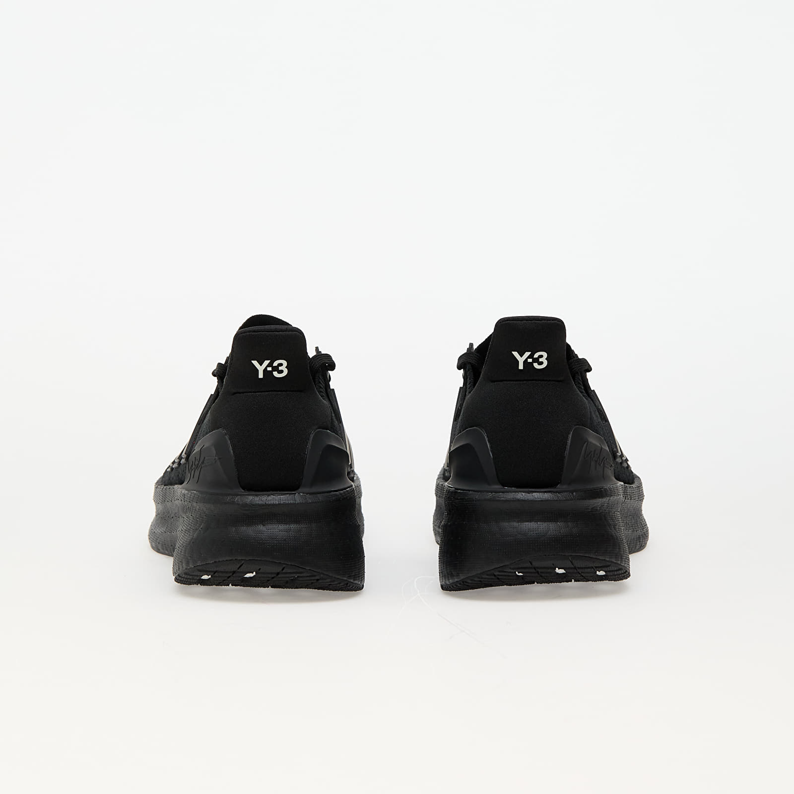 Férfi cipők Y-3 Ultraboost 5 Core Black/ Core Black/ Off-White