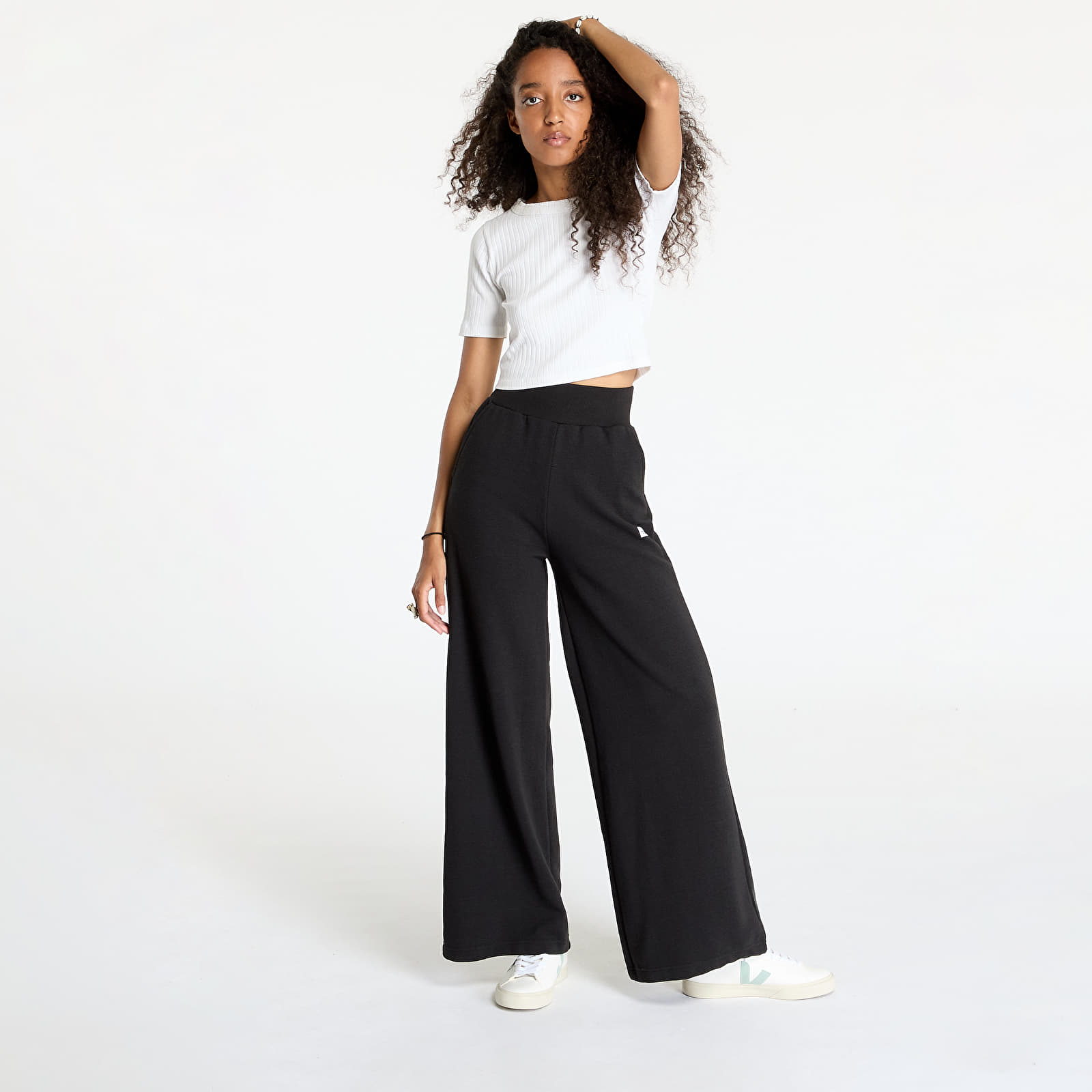 Melegítő The North Face W Hoden Wide Leg Jogger Tnf Black