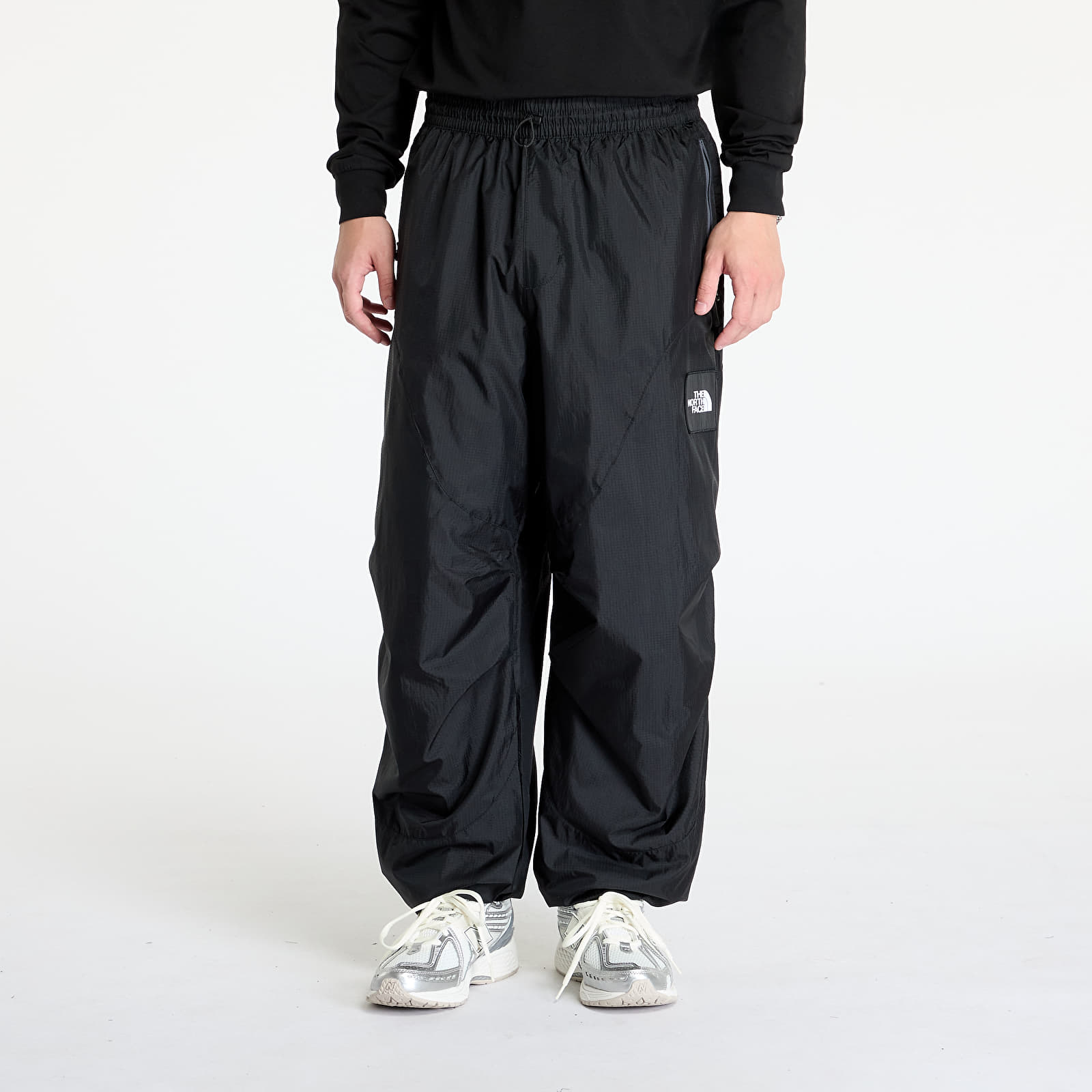 Men's trousers The North Face x Yinka Ilori Windshell Pant Tnf Black