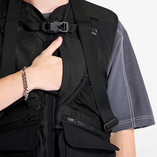 Oakley Latitude Flex Vest Blackout | Footshop
