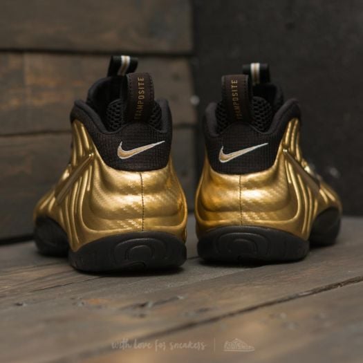 Mens gold foamposite hot sale