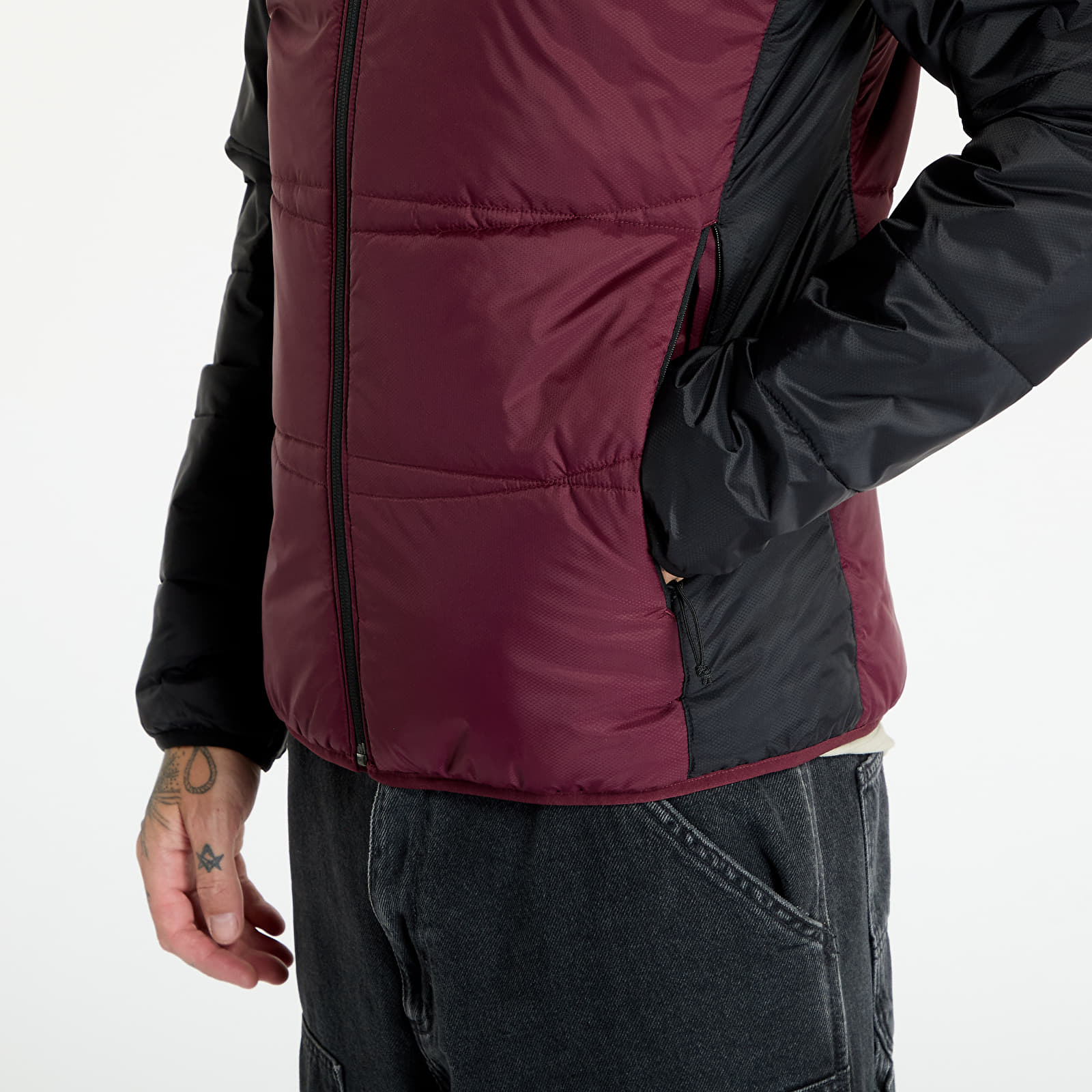 Herrenjacken The North Face M Quest Synthetic Jacket Alpine Plum/ Tnf Black