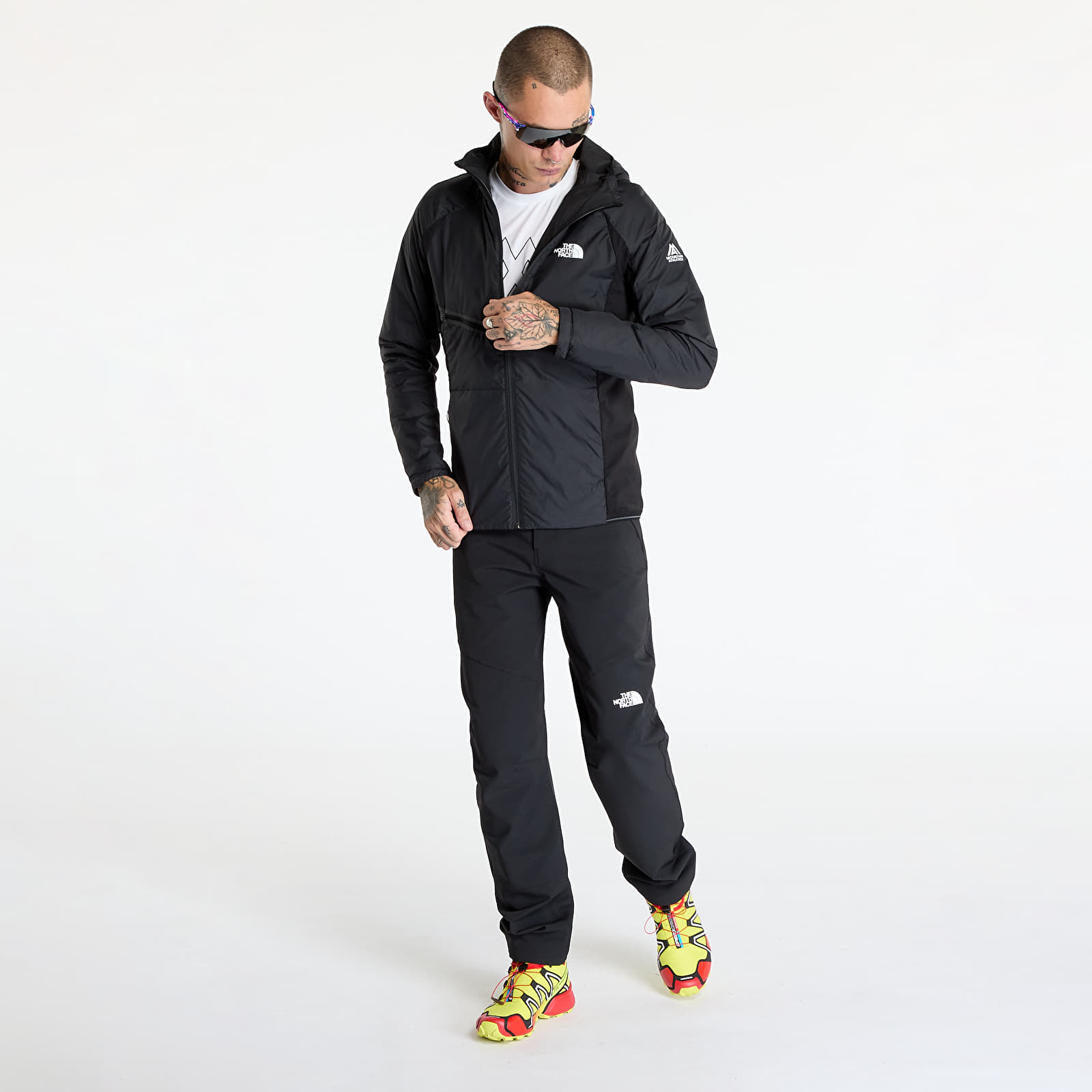 Pánské bundy The North Face M Mountain Athletics Hybrid Jacket TNF Black |  Footshop