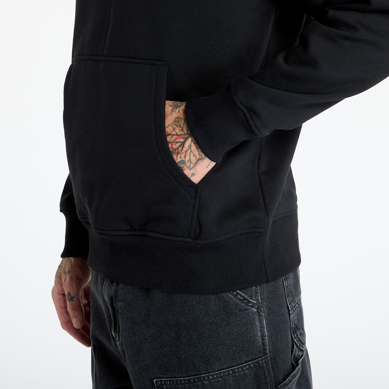 Kapucnis pulóverek és pulcsik The North Face M Raglan Box Nse Hoodie TNF Black